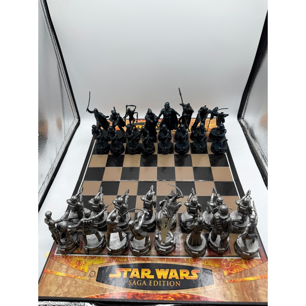 Star Wars Saga Edition Chess Set 2005 Parker Brothers Complete 3D Pieces - Picture 12 of 16